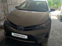 Toyota Auris 1.6 CVT, 2013, 158 000 км, с пробегом, цена 1 350 000 руб.