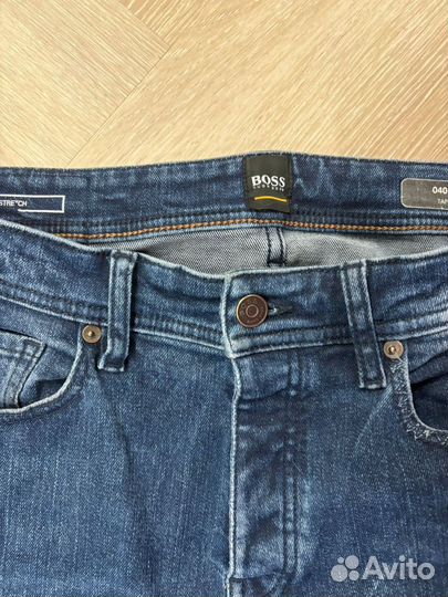 Джинсы Hugo Boss