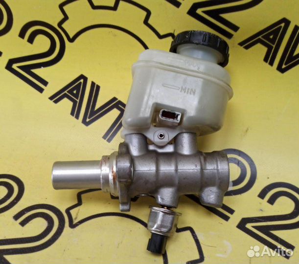 Главный тормозной цилиндр Infiniti Fx35 S50 VQ35DE