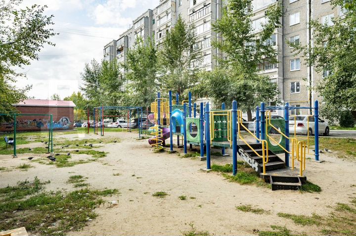 2-к. квартира, 45 м², 4/9 эт.