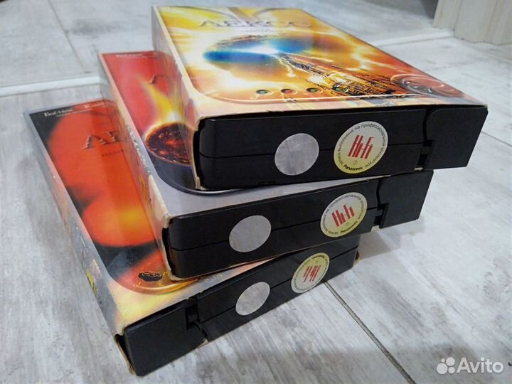 Видеокассеты VHS Кинохиты 80-90ых