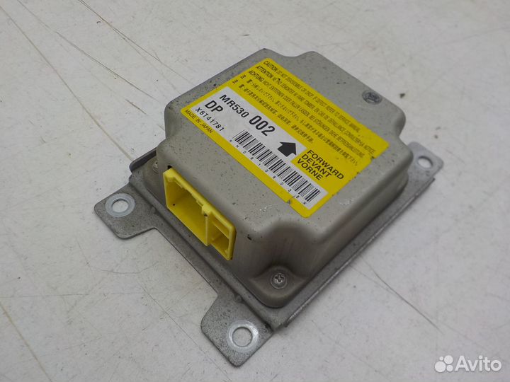 Блок управления подушками безопасности Mitsubishi