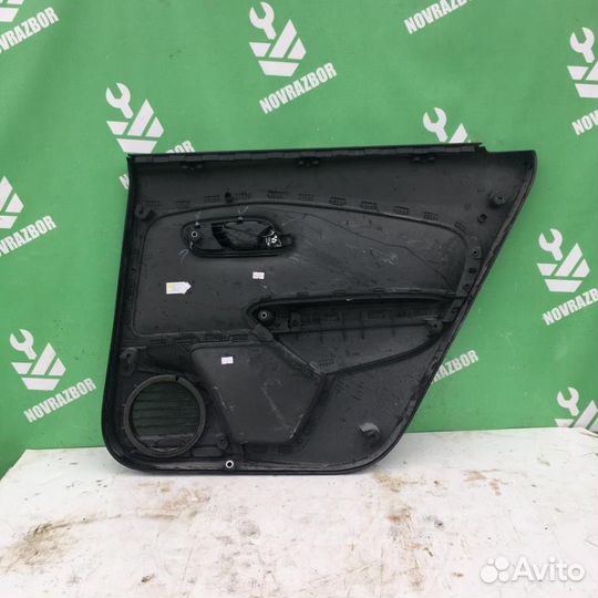 Обшивка двери комплект Фольксваген Поло седан рус