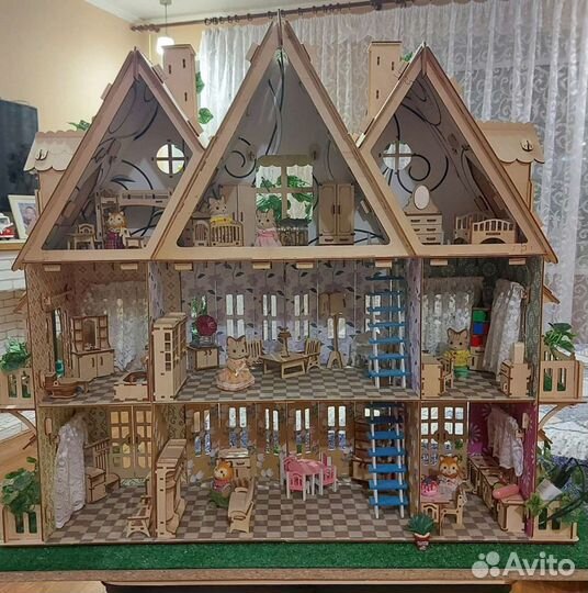 Кукольный домик