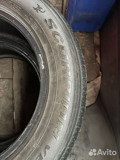 Pirelli Scorpion 215/65 R17