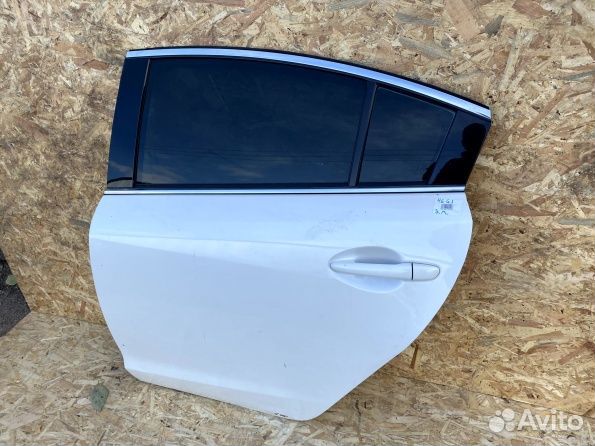 Мазда 6 дверь задняя левая