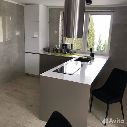 Кухонный гарнитур на заказ. Paccpoчкa дo 12 мecяцe