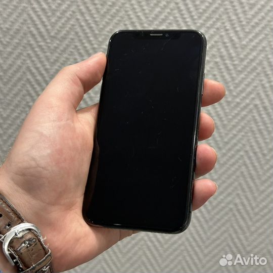 iPhone X, 64 ГБ