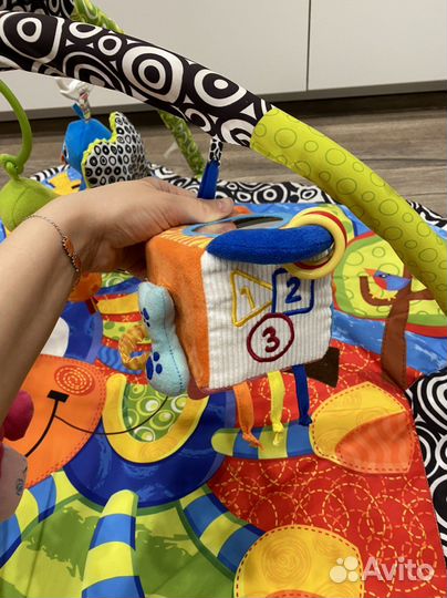 Развивающий коврик