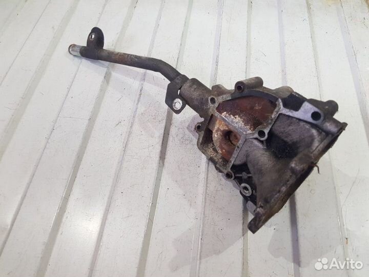 Корпус термостата Ssangyong Rexton GAB D27DT 2007