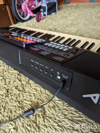 Синтезатор Medeli A300