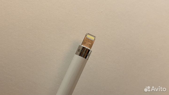 Apple pencil 1-го поколения