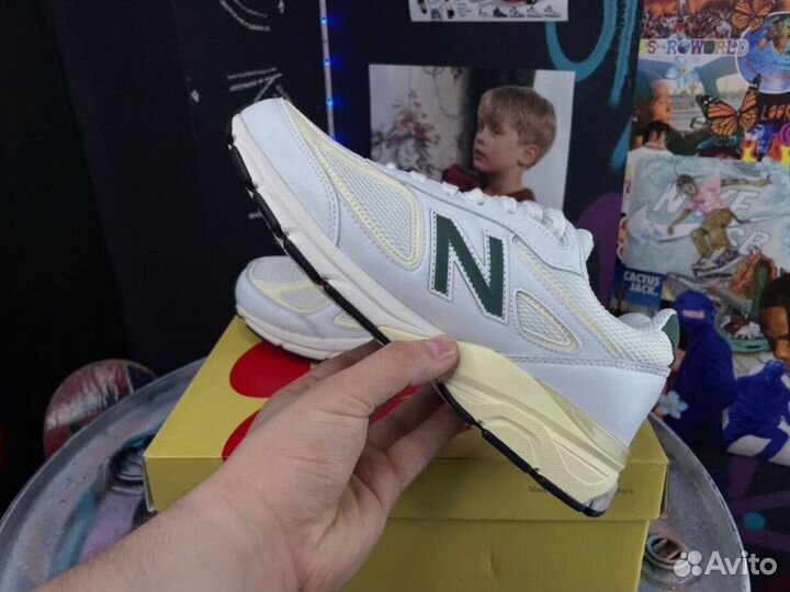 Кроссовки New Balance 990V4 арт:8245369