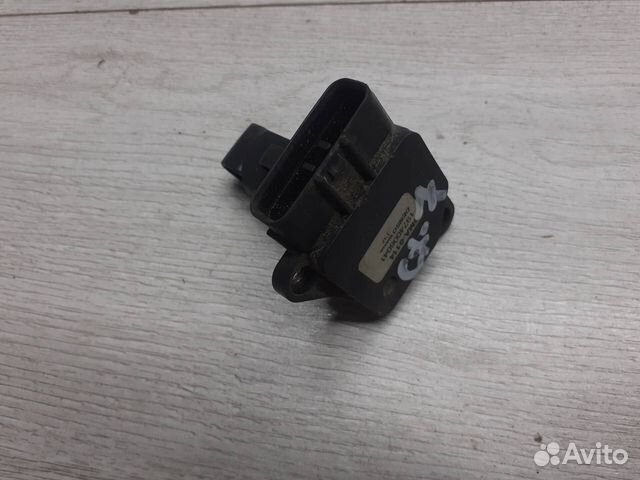 Датчик массового расхода воздуха дмрв