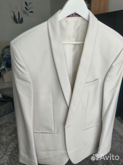 Смокинг мужской