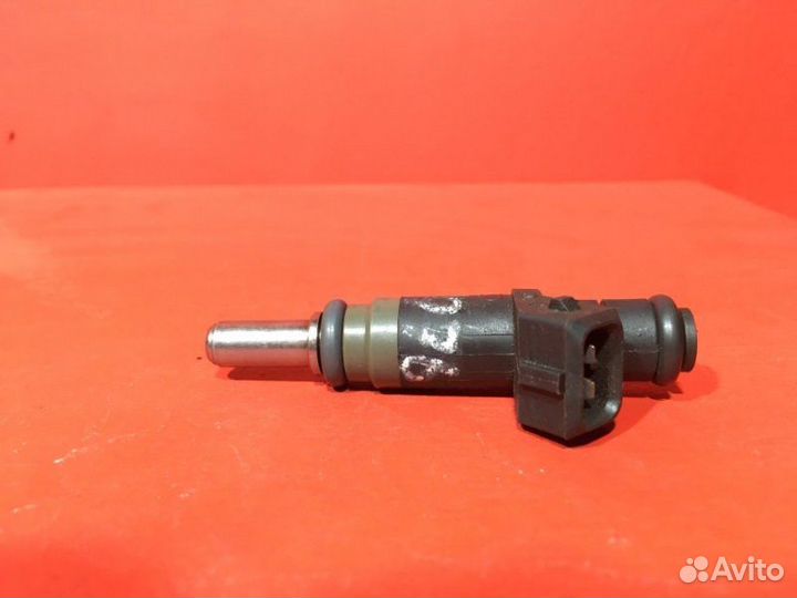 Форсунка Bmw 3 E46 N42B18A 2001