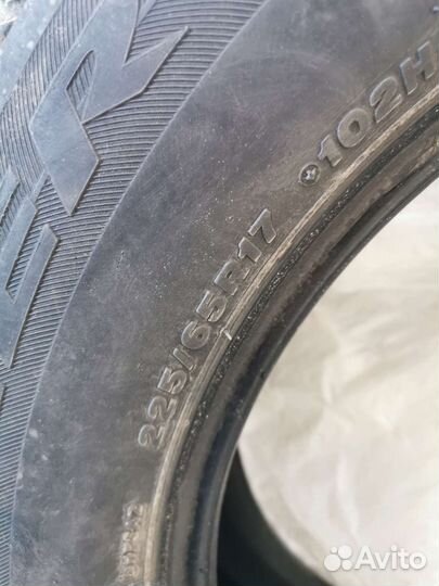 Bridgestone 613V 225/65 R17