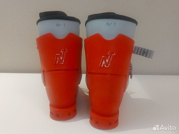 Горнолыжные ботинки детские nordica