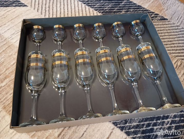 Хрустальные бокалы для шампанского