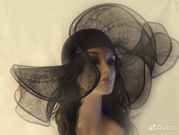 Шикарная шляпка из соломки синамей