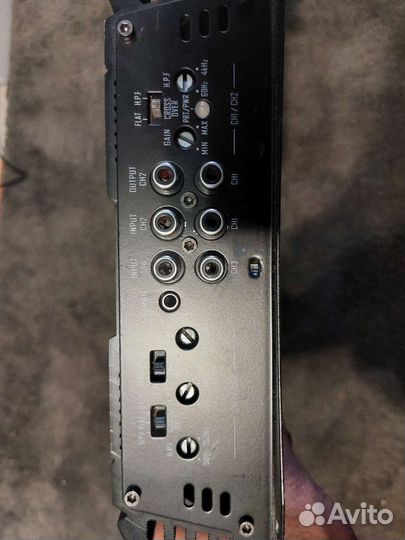 Автомобильный усилитель 4 канала Aura AMP