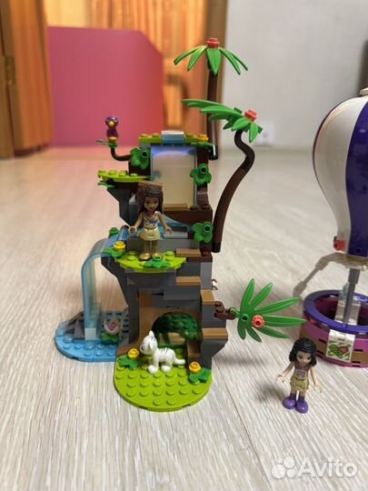 Lego friends спасение тигра на воздушном шаре
