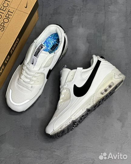 Кроссовки Nike Air Max 90 (42)