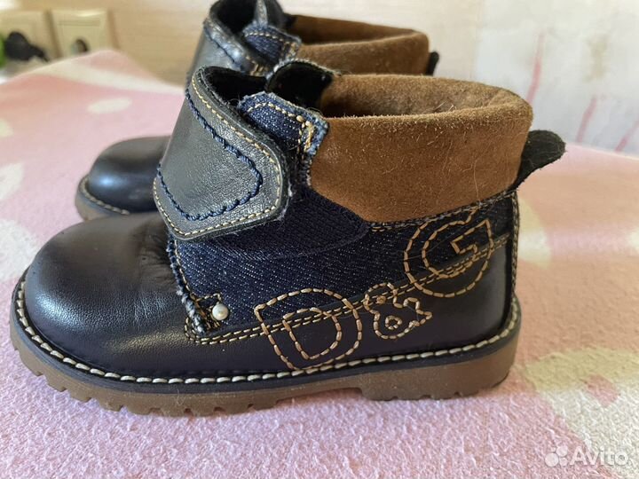 Ботинки на девочку 23 размер