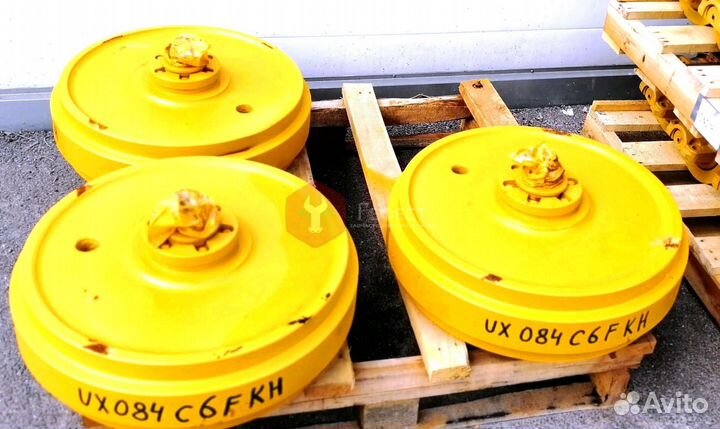Колесо направляющее Volvo EC290C 14695210