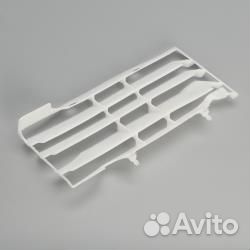 Дефлектор радиатора левый Avantis A7