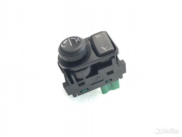 Блок управления зеркалами Nissan Qashqai 1.6 2009