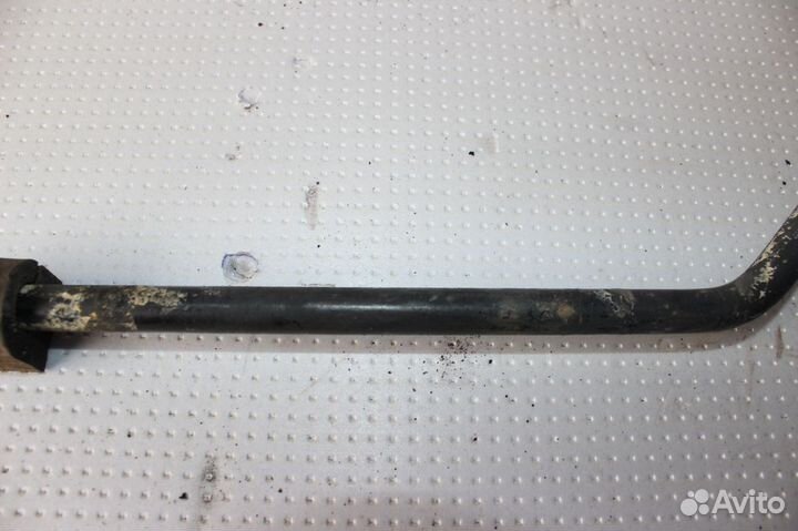 Задний стабилизатор Mercedes E-Class W124 S124