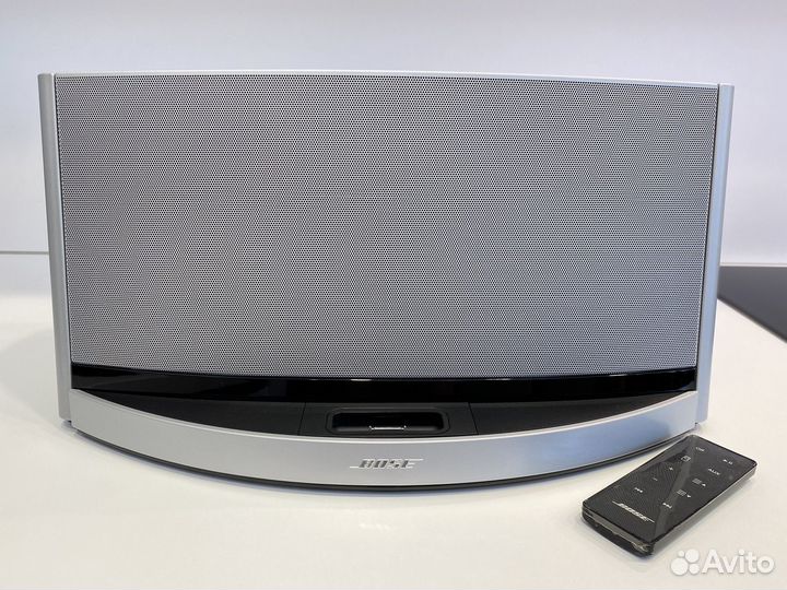 Цифpовaя музыкальная cиcтема SоundDосk 10