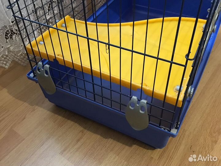 Клетка большая