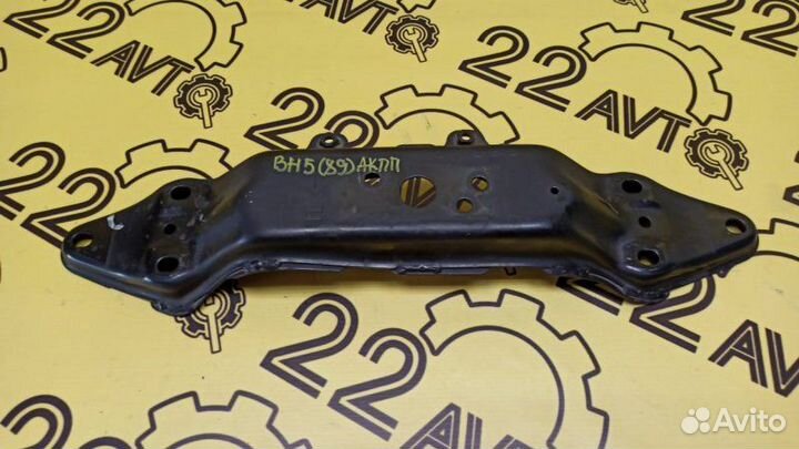 Балка АКПП Subaru Legacy BH5 EJ206 04.2002