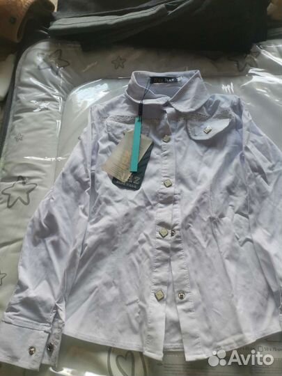 Блузка белая