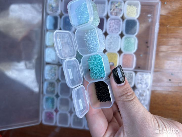 Набор бисера и лесок