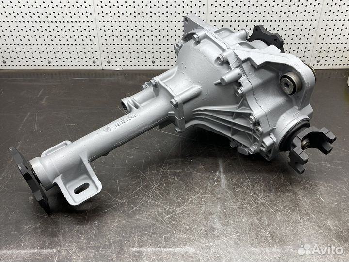 Передний мост Chevrolet Tahoe 3.73 15860083