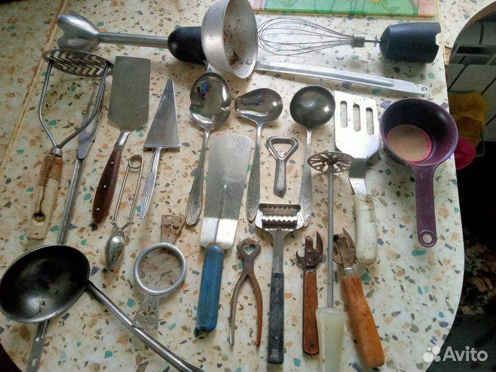 Вилки ложки ножи