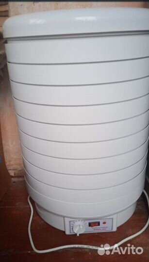 Электросушилка для овощей и фруктов