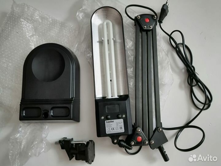 Светильник настольный