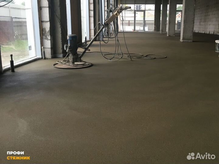 Полусухая стяжка пола в коттедже