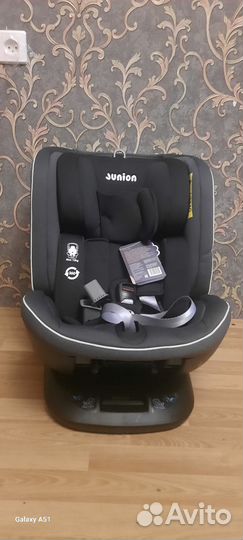 Автокресло junion Ebi новый