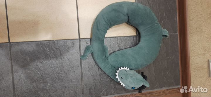 Подушка на шею для поездок и перелётов