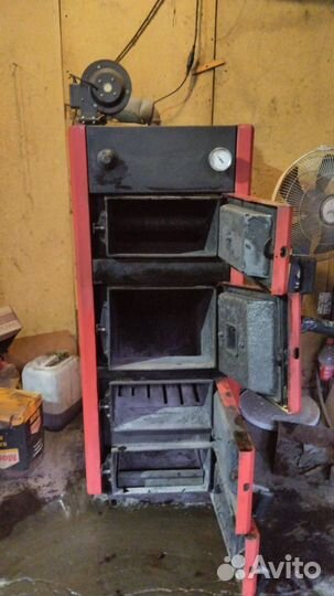 Котел твердотопливный Metal-Fach