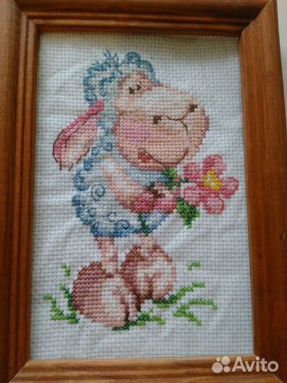 Вышивка крестом готовые картина в рамке
