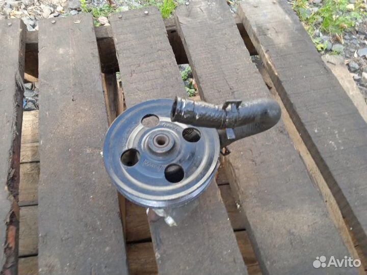 Насос гидроусилителя Ford Mondeo 4 BD 2.0 qxba