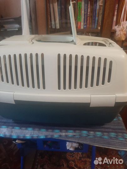 Переноска для кошек пластиковая бу