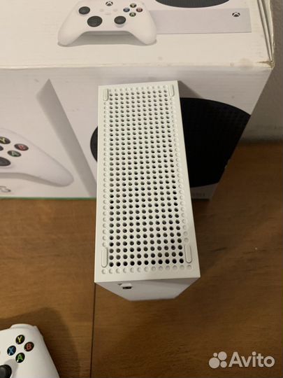 Игровая приставка xbox series s