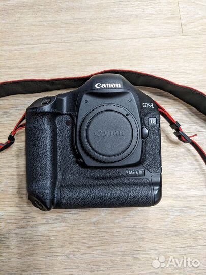 Canon EOS 1D Mark III